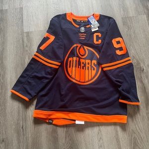 Oilers Jersey size 46